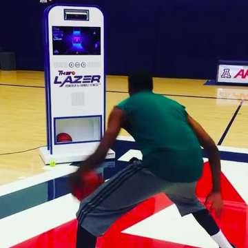 Lazer™ 900 Shakes up Professional Basketball Workouts with Graphics and Motion Tracking