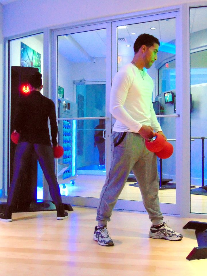 makoto interactive fitness training game