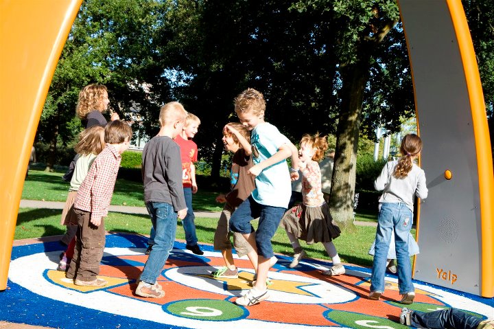 sona interactive active school game